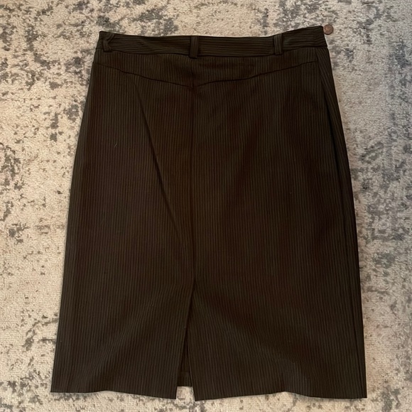 Gap brown pinstripe stretch pencil skirt size 10 - Picture 3 of 7